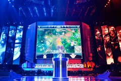 抽签仪式落幕：T1、GEN、BLG、TES齐聚“死亡之组”