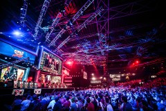 赛场拼搏见证成长：以热爱与坚持铸就荣耀之路